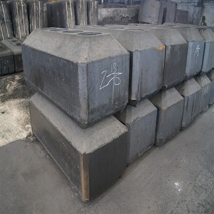 1.6-1.8 G/cm3 Densité Bloc de carbone anodique de forme carrée et teneur en cendres de 0,3-0,5%
