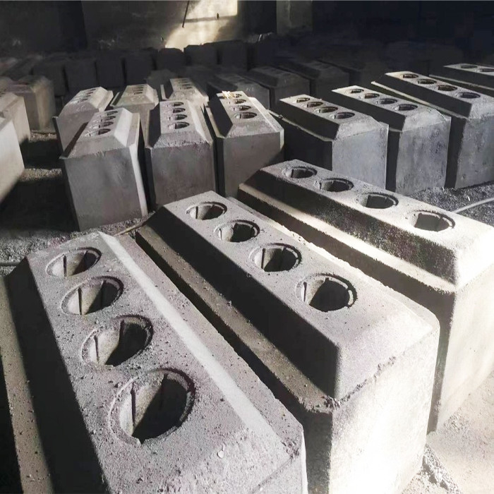 Densité apparente 1,5-1,7 G/cm3 Bloc de carbone d'anode Contenu de cendres personnalisé 0,3-0,5%