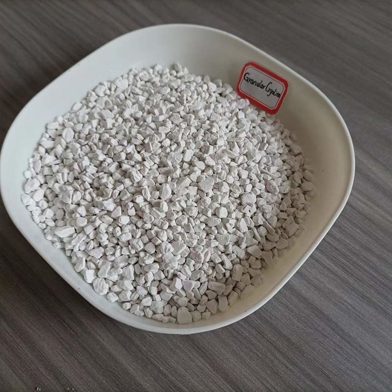 Cryolite de sodium, composition stable et pour l'électrolyse de l'aluminium et la production d'acier pour l'industrie