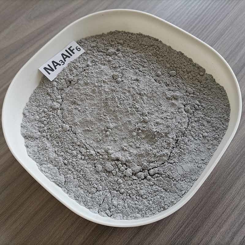 Cryolite synthétique de haute pureté de qualité industrielle pour la production électrolytique d'alliages d'aluminium