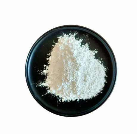 Fluorure d'aluminium, catalyseurs et fluxes pour la fusion des métaux non ferreux