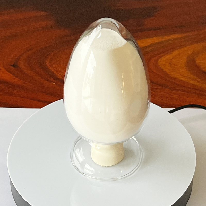 Substance polyvalente Fluorure d'aluminium blanc de haute pureté AlF3 pour l'industrie de la production de métaux