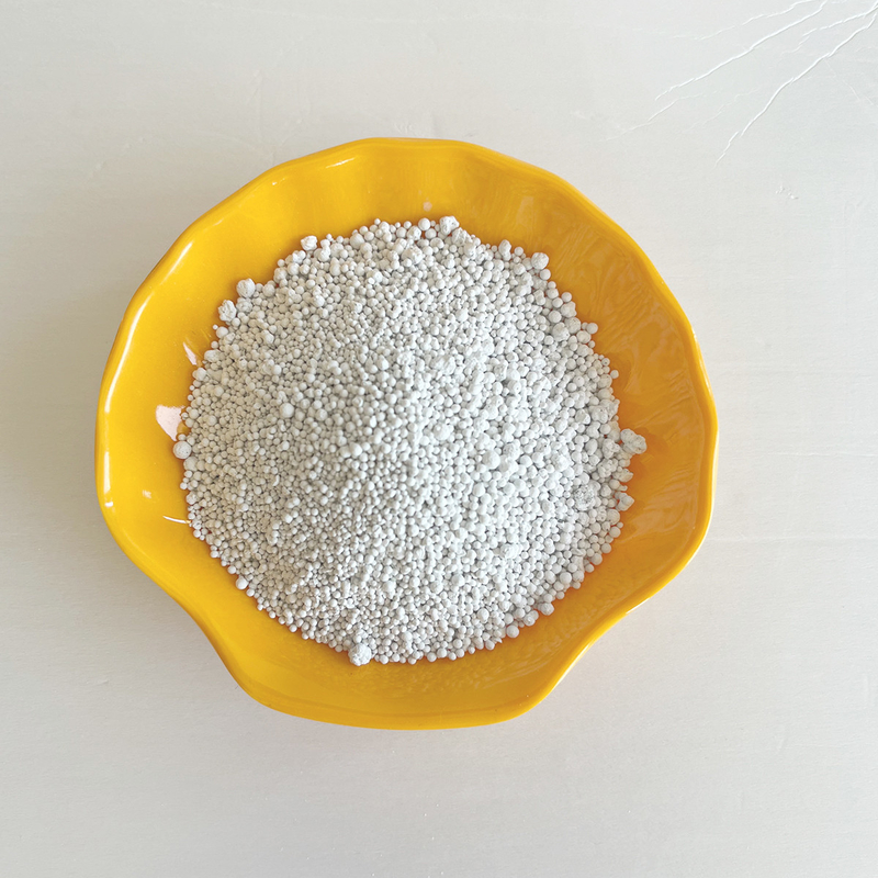 Le fluorure d'aluminium à particules blanches AlF3 est utilisé dans le domaine industriel pour raffiner l'aluminium