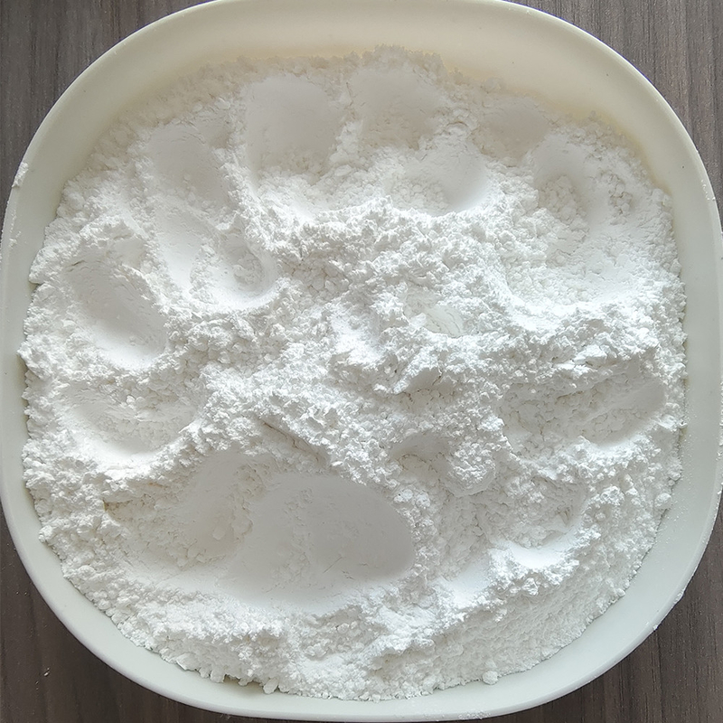 Fluorure d'aluminium cristallin incolore AlF3 avec des points de fusion et d'ébullition élevés