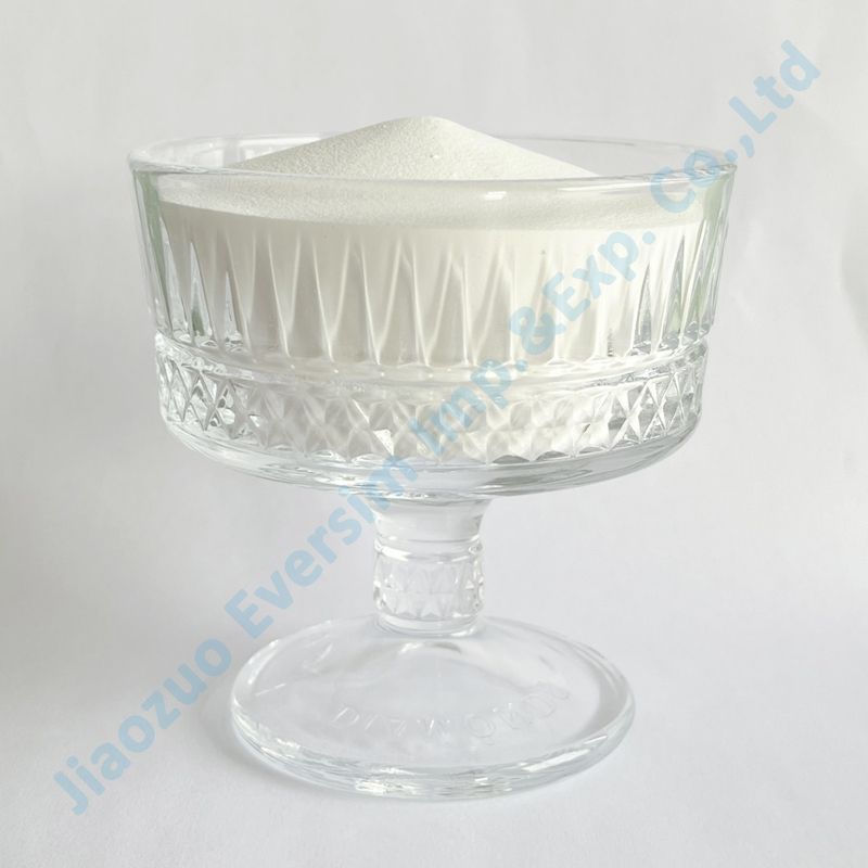 Fluorure d'aluminium en poudre cristalline de haute pureté Alf3 utilisé comme flux pour le glaçage céramique