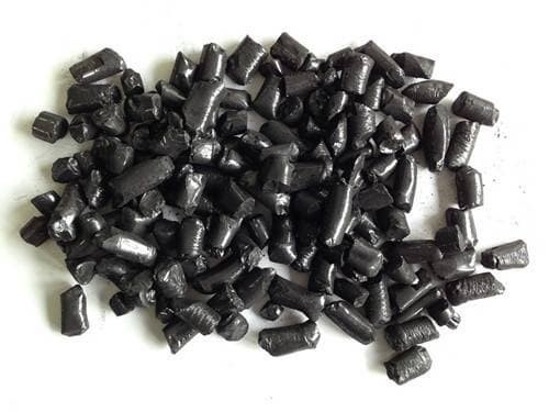 Prix d'usine Personnalisé Black Crystalline Coal Tar Pitch pour l'agent de serrage et le liant