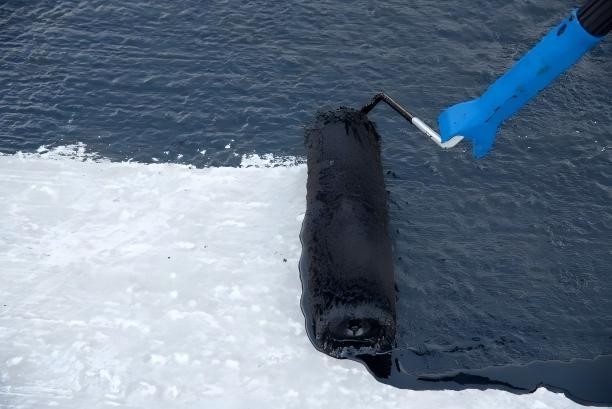 Prix d'usine Personnalisé Black Crystalline Coal Tar Pitch pour l'agent de serrage et le liant