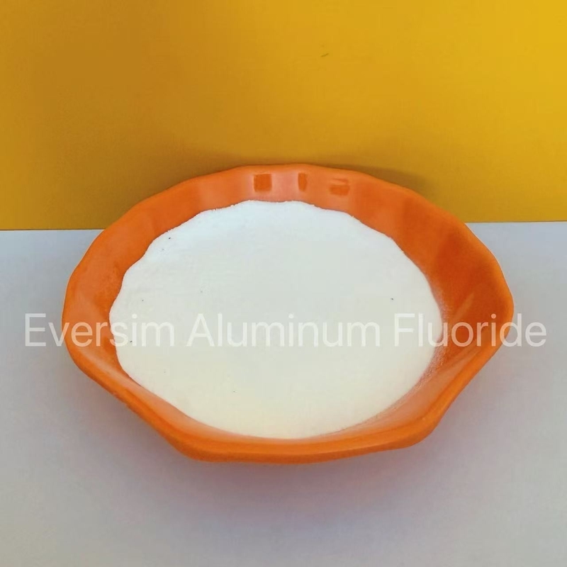Haute pureté 98% Poids moléculaire 83,98 Alf3 Fluorure d'aluminium en tant que matériau de flux de qualité industrielle