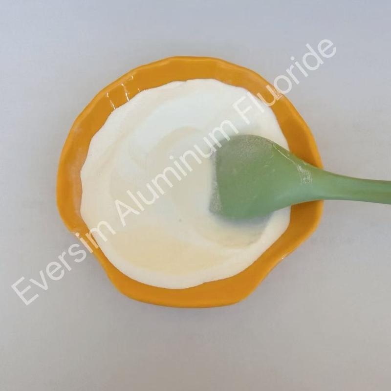 CAS7784-18-1 Poudre cristalline de fluorure d'aluminium Alf3 pour inhibiteurs de la production d'alcool