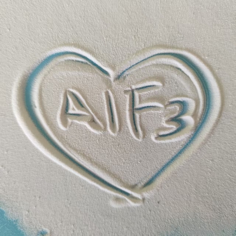 Fluorure d'aluminium blanc de haute qualité Alf3 Sandy pour améliorer les processus de production d'aluminium