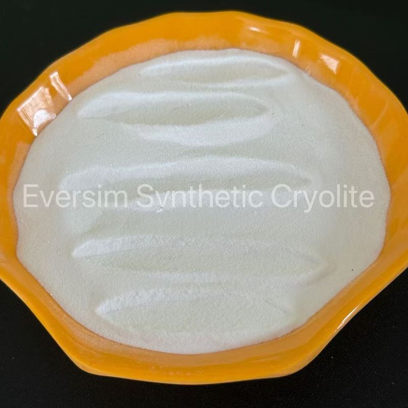 Produit chimique de haute pureté CAS15096-52-3 200 Mesh Na3AlF6 Cryolithe de sodium 99,9% pour l'industrie abrasive