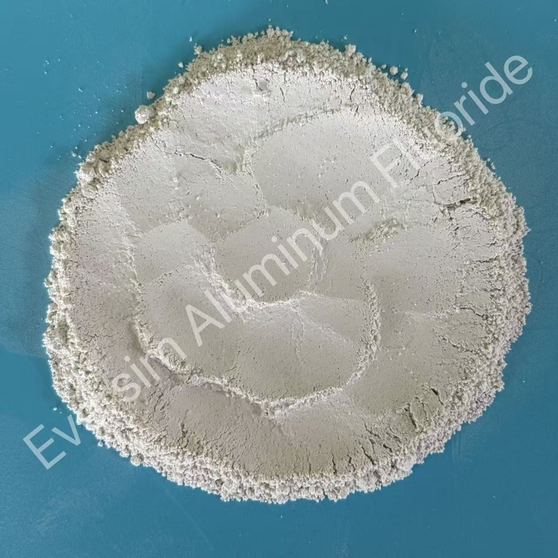Produits chimiques CAS7784-18-1 AlF3 Fluorure d'aluminium Poids moléculaire 83,98 Pour l'industrie céramique