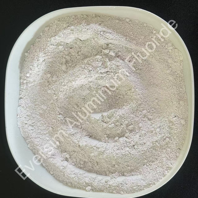 Fluorure d'aluminium de haute pureté AlF3 utilisé comme fondant pour les émaux céramiques