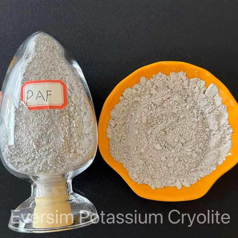 Produit chimique de haute pureté - Poudre blanc cassé Na3AlF6 Cryolite synthétique 99,9% pour agents de battage de laitier