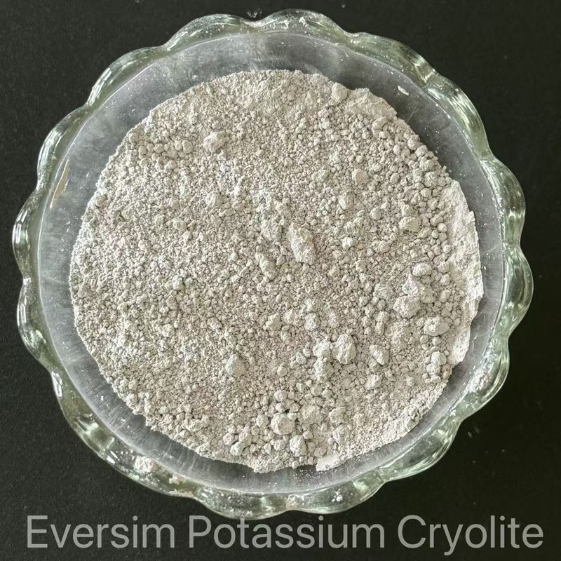 Produit chimique de haute pureté - Poudre blanc cassé Na3AlF6 Cryolite synthétique 99,9% pour agents de battage de laitier