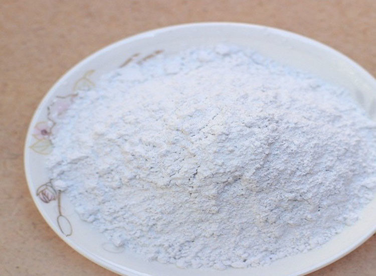 Cryolithe synthétique de sodium de métallurgie en aluminium pour la couleur jaillissante de blanc d'agents