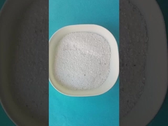 Cryolite de potassium en particules