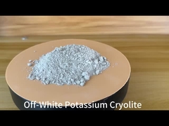 Cryolite de potassium à couleur claire
